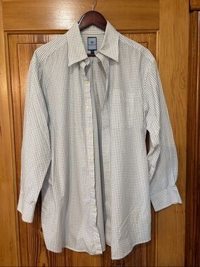 Tommy Hilfiger dress shirt size L